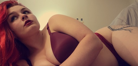allie-girl onlyfans leaked picture 1