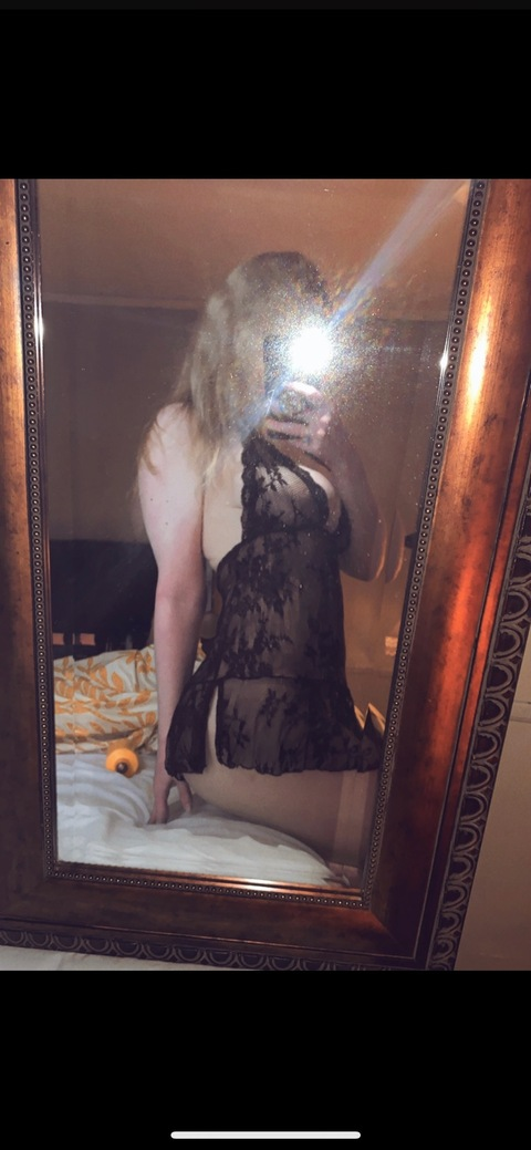 babydoll2you onlyfans leaked picture 1