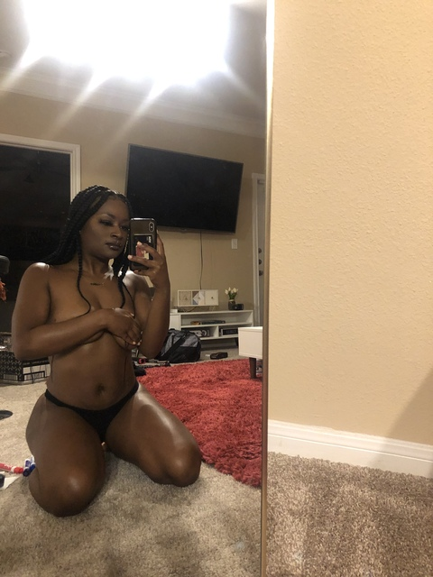 bigbee011 onlyfans leaked picture 1