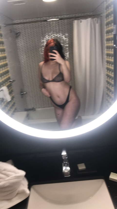 blairefoxxfree onlyfans leaked picture 1