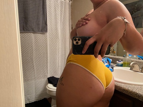 creamingmami onlyfans leaked picture 1