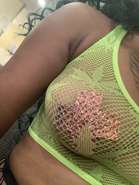 Header of diamonddee