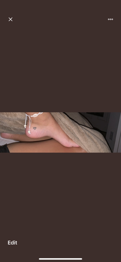 Header of feetfantasybyn