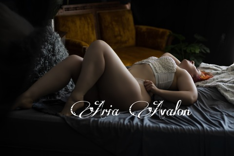 Header of goddessariaavalon