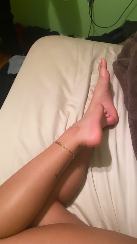 Header of goddessmiel