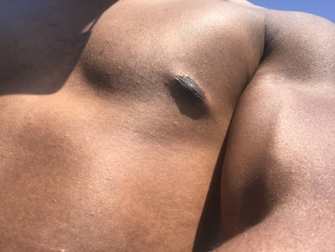hotguymarc onlyfans leaked picture 1