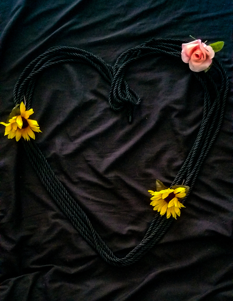 Header of jeeperscreepersjesus