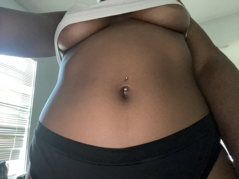 kellybaby onlyfans leaked picture 1