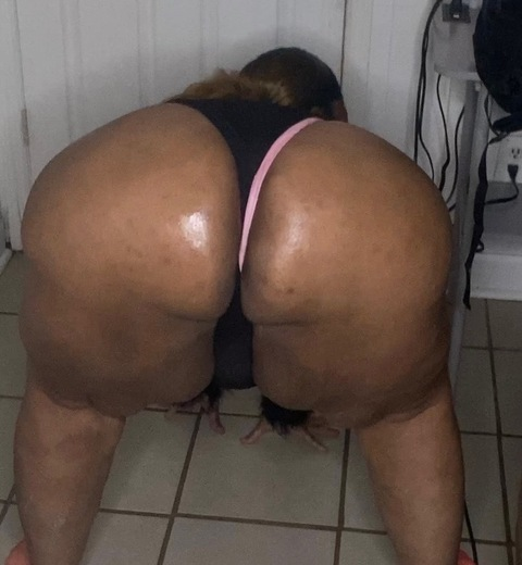 ladyvphatcakespayme onlyfans leaked picture 1