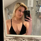 Onlyfans leak leighsnapped2.0 

 profile picture