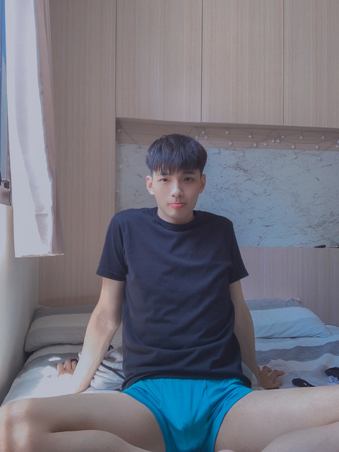 linhao_zero onlyfans leaked picture 1