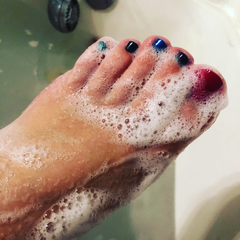 Header of lolabearsfeet