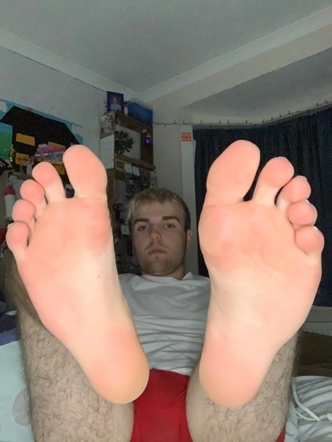 lukeyboi19 onlyfans leaked picture 1