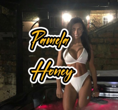 misspamelahoney onlyfans leaked picture 1