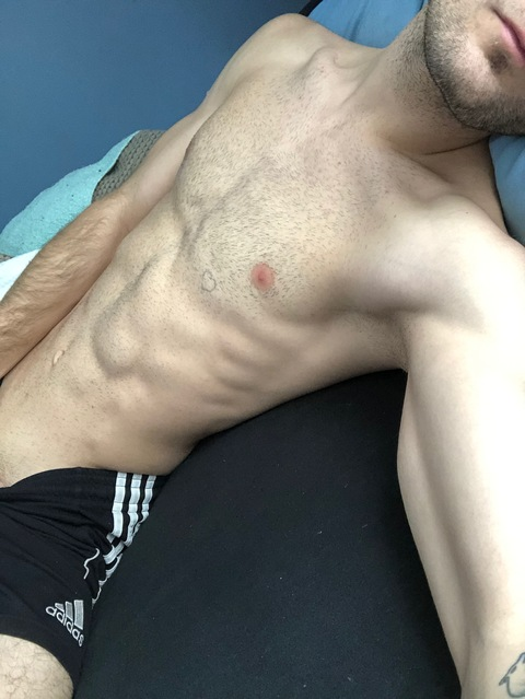 misterkutcher onlyfans leaked picture 1