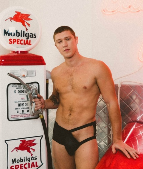 Header of ofoliverflynn