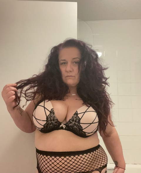 Header of redheadbbw548