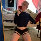 View Rose Luna (rosalunax) OnlyFans 49 Photos and 70 Videos leaked 

 profile picture