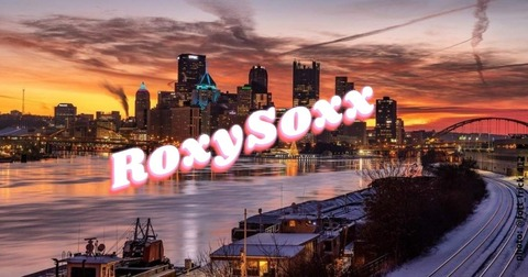 Header of roxysoxx22