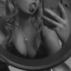 Download ser3nd1p1a OnlyFans content for free 

 profile picture