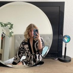 sheaaxxx (Shea) OnlyFans Leaked Videos and Pictures 

 profile picture