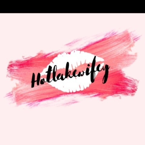 Header of thehotlakewifey