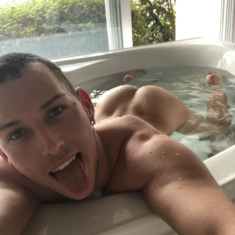 thelestar onlyfans leaked picture 1