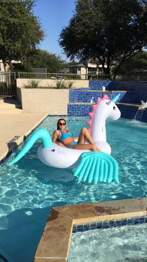 Header of therealkiarose