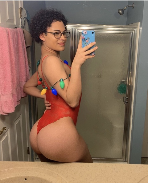 thickdiamondd onlyfans leaked picture 1