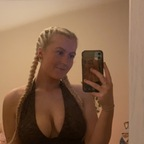 View Lilly B 2002 (u187920108) OnlyFans 49 Photos and 32 Videos for free 

 profile picture