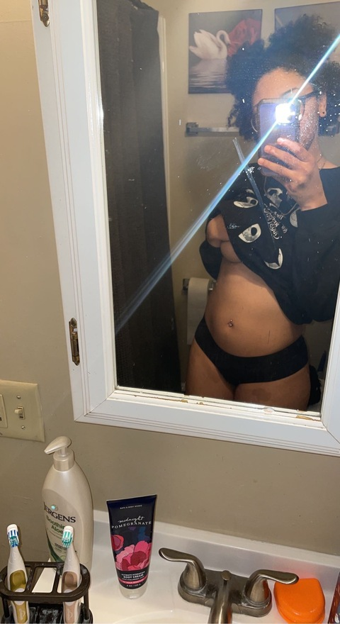 uronly_candy onlyfans leaked picture 1