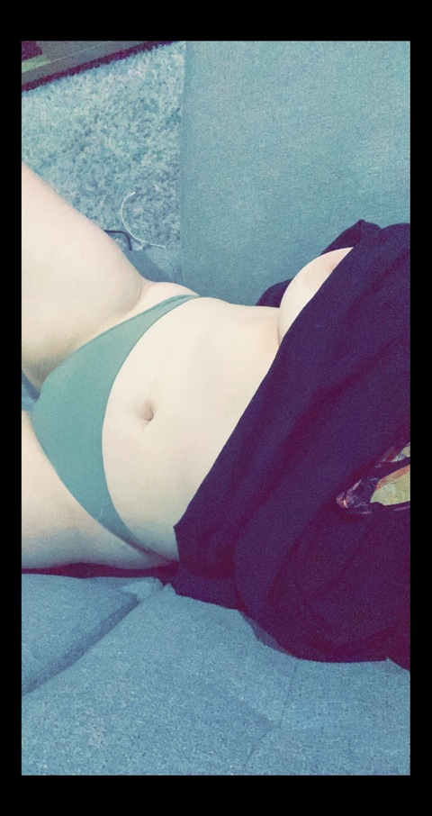 whitegirl1994 onlyfans leaked picture 1