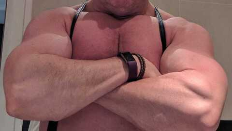 xlmusclewrestler onlyfans leaked picture 1