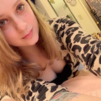 View Steph (youremochild) OnlyFans 49 Photos and 32 Videos leaked 

 profile picture