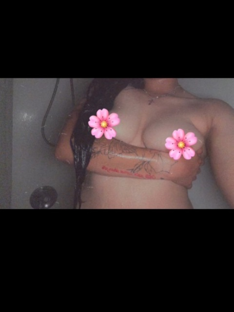 yourfavoritedezire onlyfans leaked picture 1