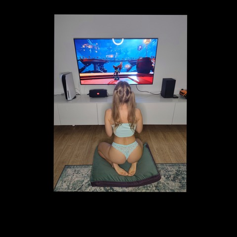 yoursun_light onlyfans leaked picture 1